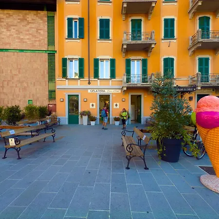 - - Free Wi-fi Iseo