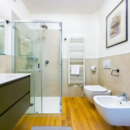 Apartment - - Free Wi-fi