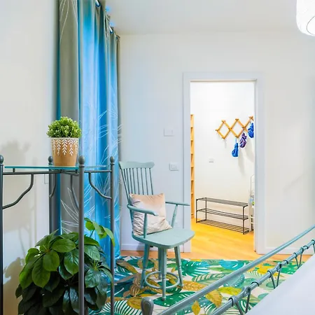 - - Free Wi-fi Apartment Iseo