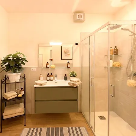 Escape - 2br, Terrace, Air Conditioning & Fast Wi-fi